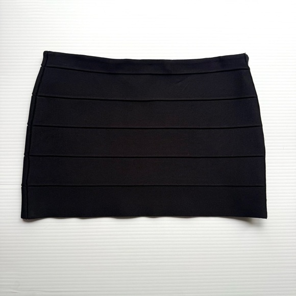 Haute Hippie Bandage Mini Skirt Black Size Xs - Picture 6 of 6